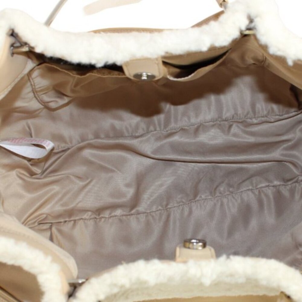House of Harlow 1960 TanCream Sherpa Shearling Jumbo Tote W/ Detachable Wristlet - Picture 11 of 12